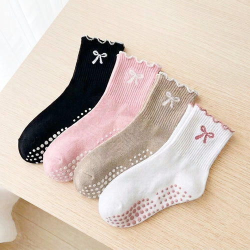 Nordic Peace Audrey Bow Grip Socks Pack