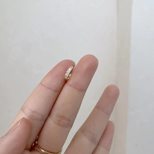 Nordic Peace Lili Minimalist Earrings