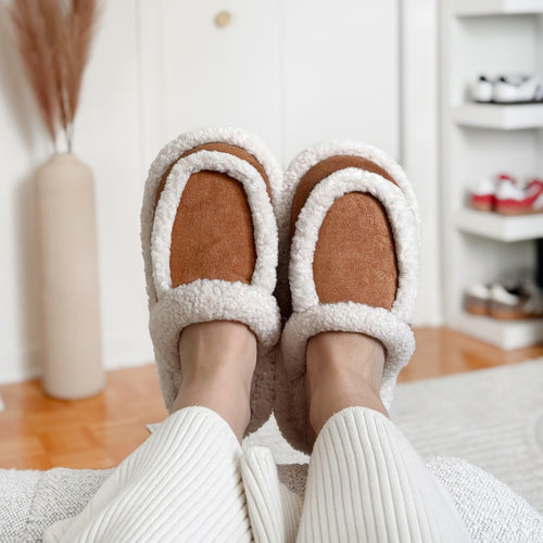 Nordic Peace Lily Cozy Slippers