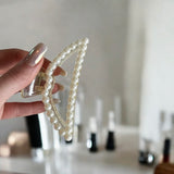 Nordic Peace Lovely Pearl Hair Clip, view 4