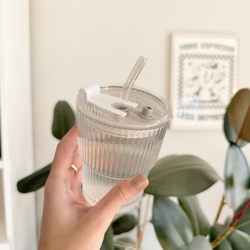 Nordic Peace Wavy Glass Drinkware Cup