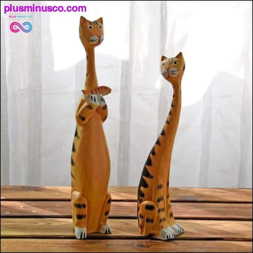 Plus Minus Co 2pcs Creative Nordic Wooden Cat Home Decor Wood Carving ||
