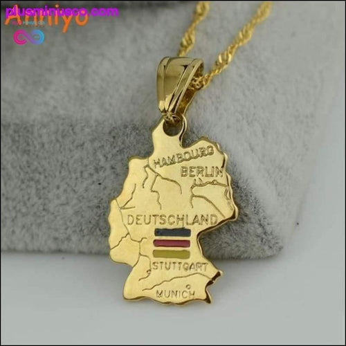 Plus Minus Co Deutschland map/flag necklace pendants 45cm/60cm chain women