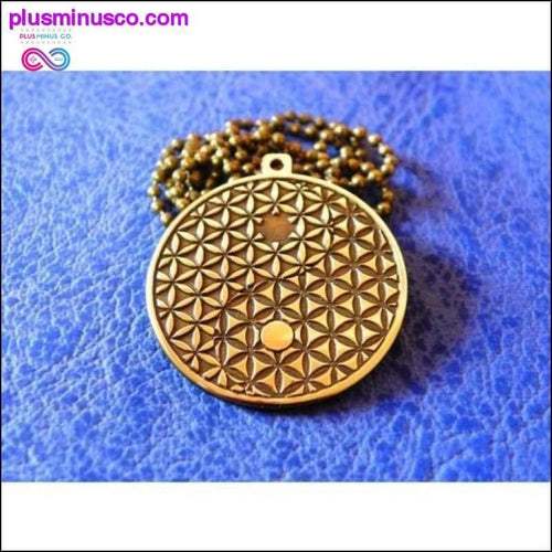 Plus Minus Co Handmade & Etched Yin Yang Flower Of Life Necklace