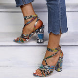 Plus Minus Co Large Size Thick Heel Hollowed Fashion Open Toe European and American Style Sandals, view 4