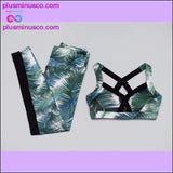 Plus Minus Co Pad Two Piece Yoga Set Leaf Print Set Women Fitness, view 3