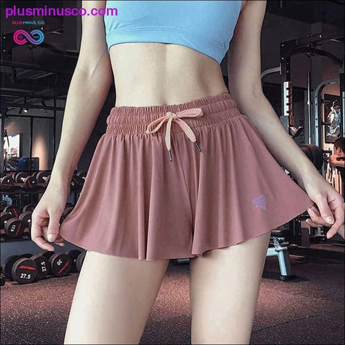Plus Minus Co Women's Pleated Short Skirt Sportswear