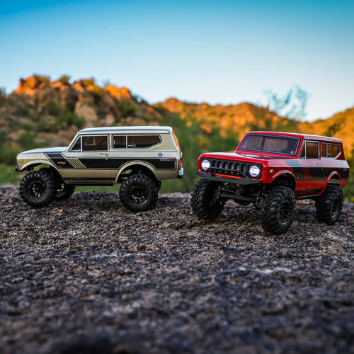 Redcat Racing Redcat Ascent-18 International Scout II Brushless - 1/18 Scale Brushless Electric Rock Crawler