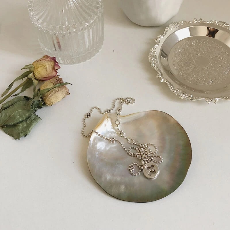 Roomtery Black Butterfly Shell Jewelry Tray