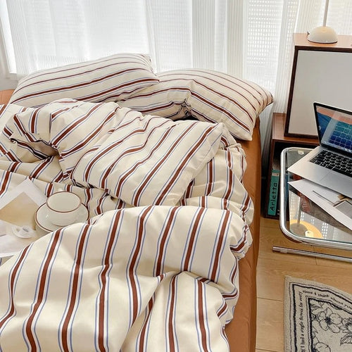 Roomtery Striped Minimalist Bedding Set
