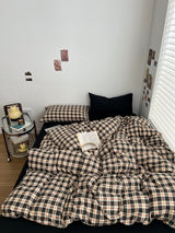 Roomtery Christmas Plaid Print Bedding Set, view 4