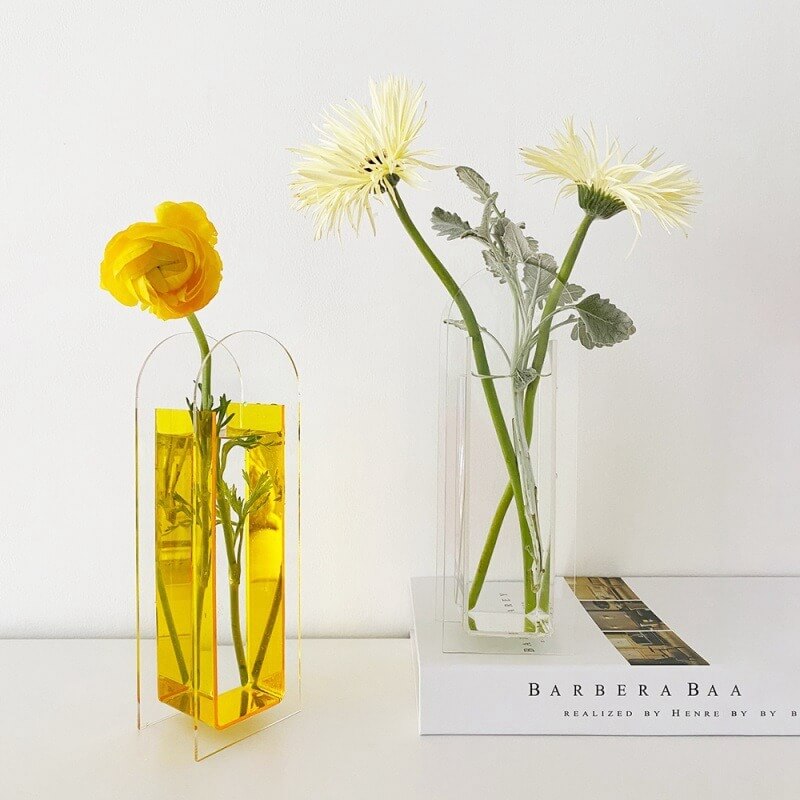 Roomtery Little Arc Acrylic Vase