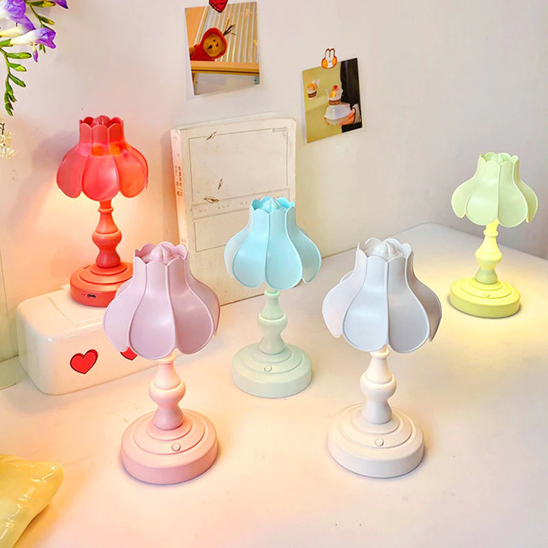 Roomtery Pastel Lotus Table Lamp