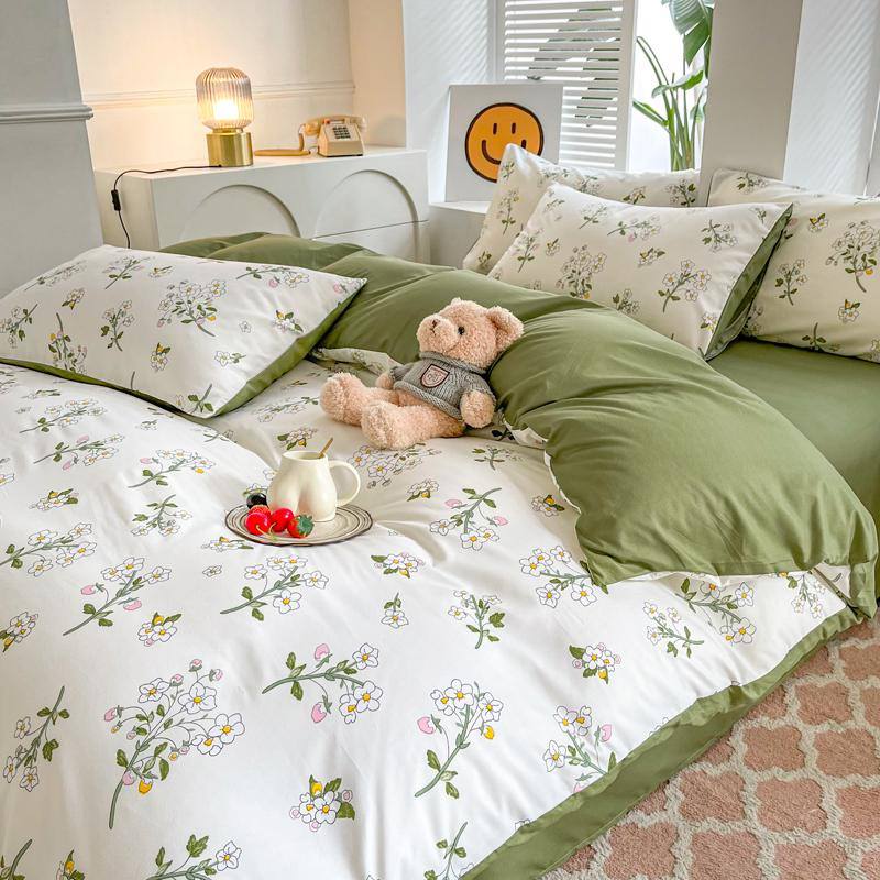 Roomtery Sage Green Wildflowers Bedding Set