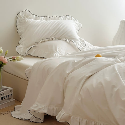 Roomtery Simple White Ruffle Edge Bedding Set
