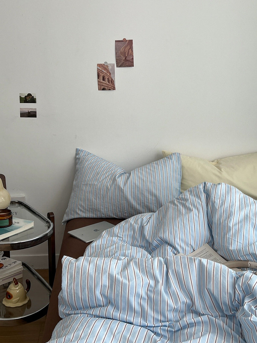 Roomtery Sky Blue Striped Bedding Set