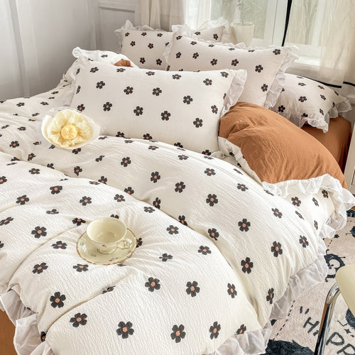 Roomtery Spring Flowers Print Lace Bedding Set