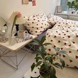 Roomtery Vintage Red Hearts Bedding Set, view 4