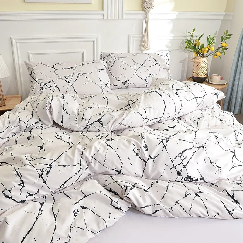 Roomtery White Stone with Black Veins Bedding Set