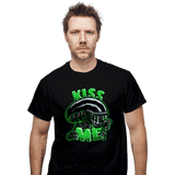 ShirtPunch Kiss Me, view 2