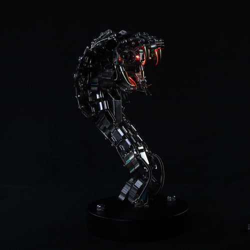 Stirlingkit Half Cobra Snake Statue Serpent Metal Mode Kits with Lights 400+PCS for Halloween