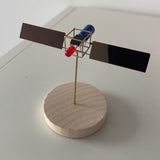 Stirlingkit Satellite Circuit Sculpture DIY Kits Powered by Solar Panels, view 2