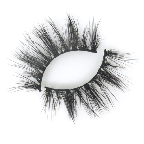 True Beauty Lashes Heart of Gold Lash Style