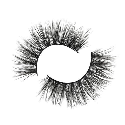 True Beauty Lashes Sparkle in Her Eyes Lash Style