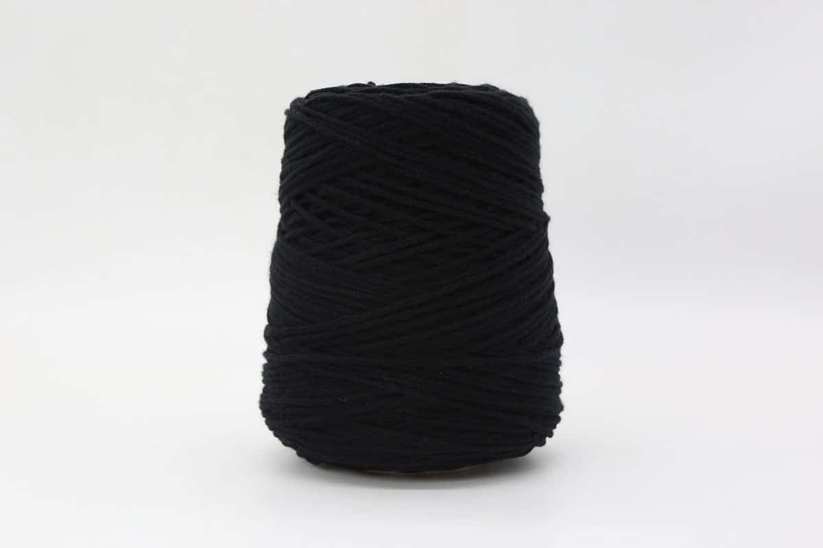 Urban Tufting Black Yarn for Rug Tufting