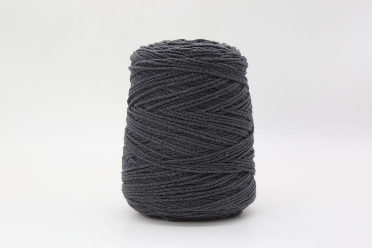 Urban Tufting Deep Grey Color Yarn for Rug Tufting