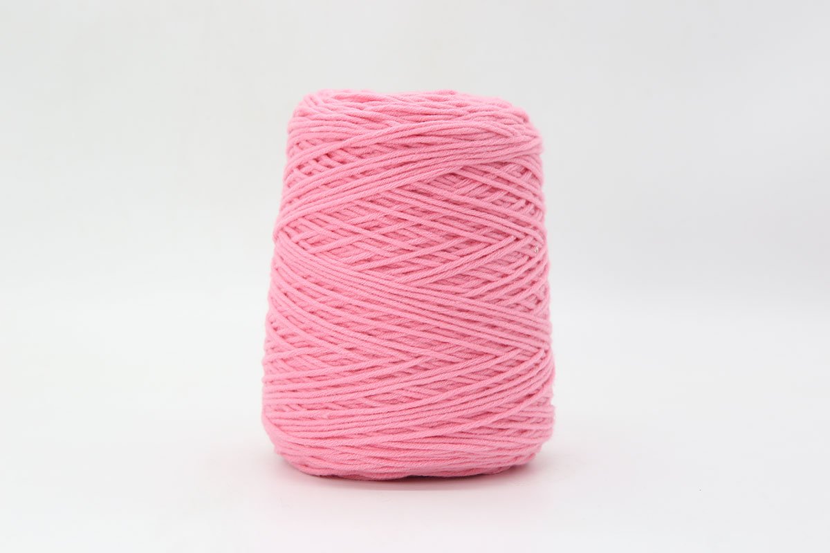 Urban Tufting Medium Pink Yarn for Rug Tufting
