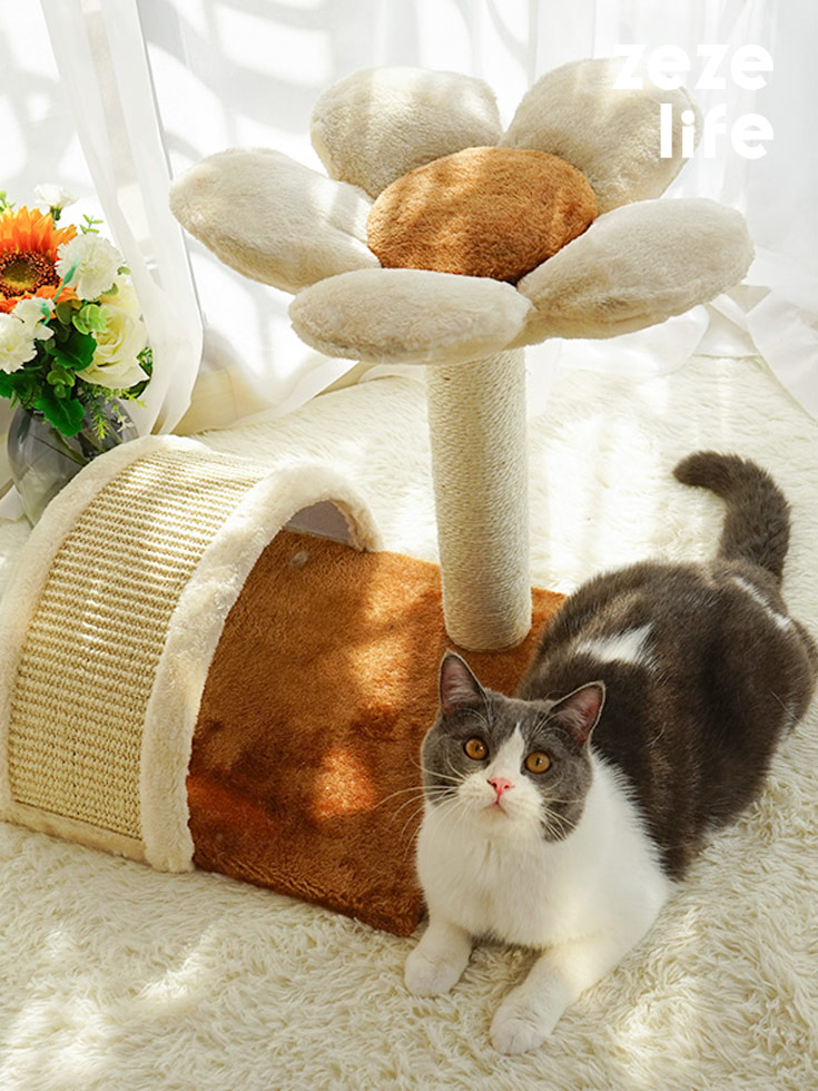 ZezeLife Cream Color Flower Cat Tree