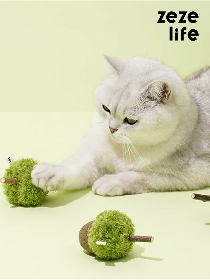 ZezeLife Acorn Catnip Cat Toy, view 3