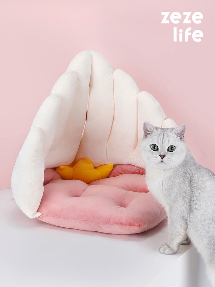 ZezeLife Angle Cat Bed