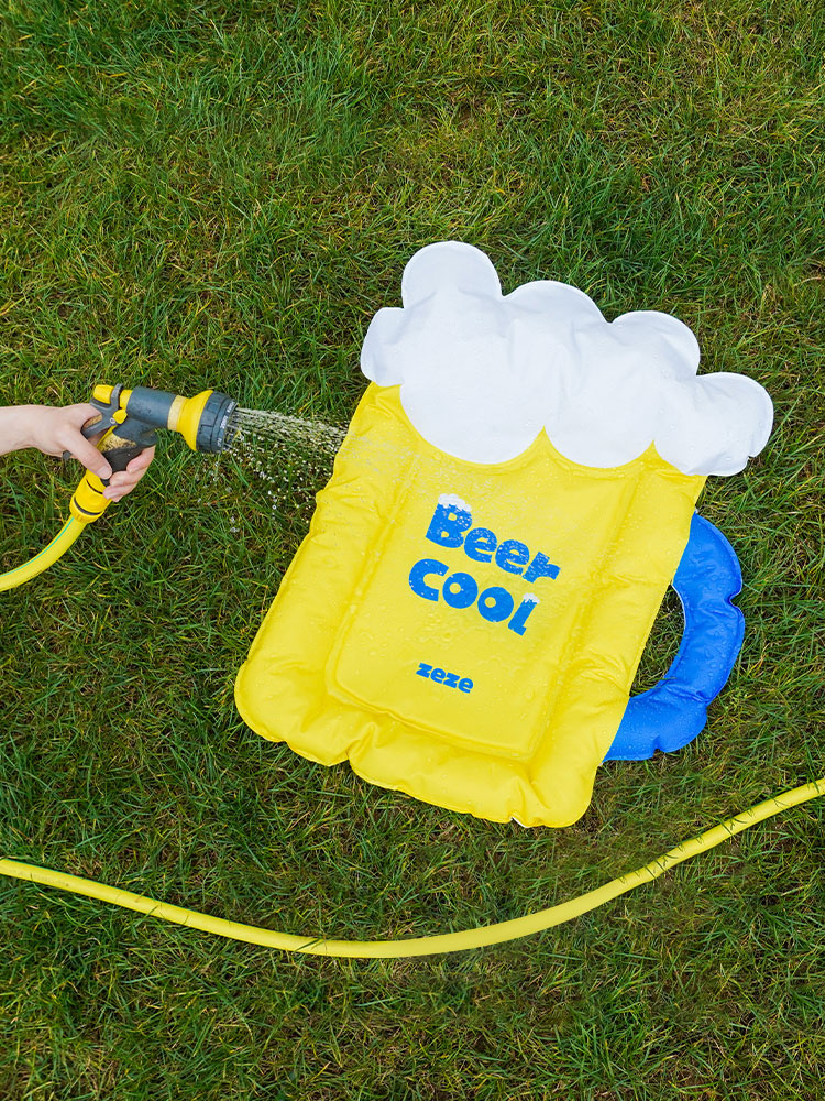 ZezeLife Beer-Shaped Pet Cooling Mat, view 6