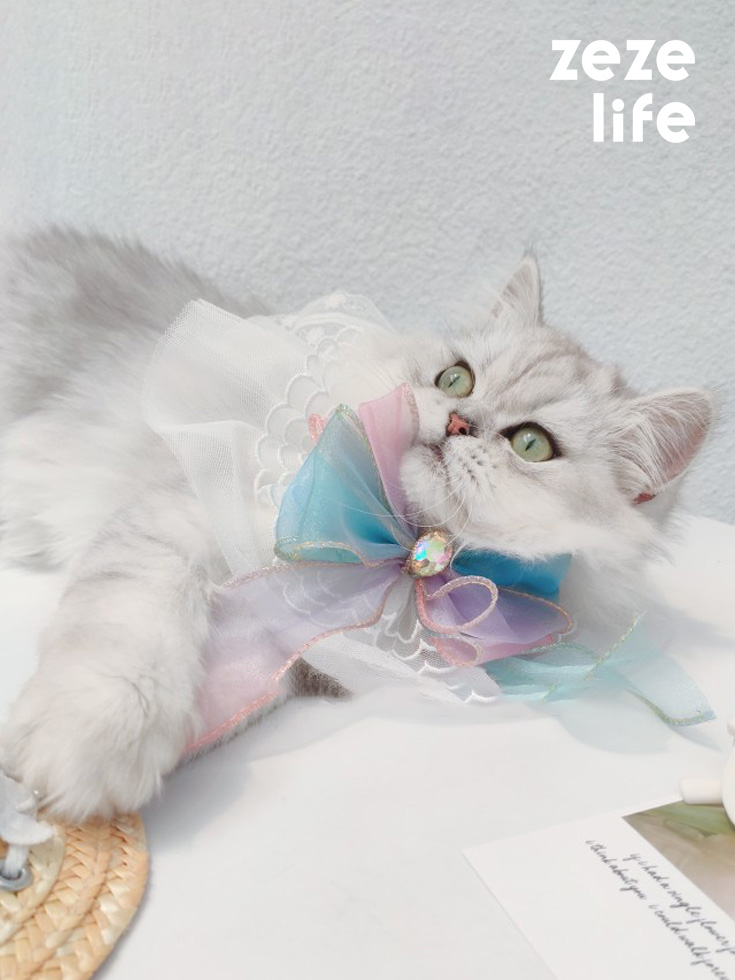 ZezeLife Big Bow Cat Bib, view 2