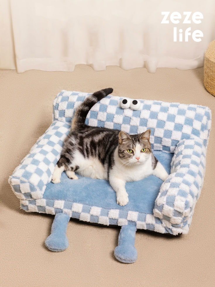 ZezeLife Big-eyed Blue and White Checkered Cat Couch