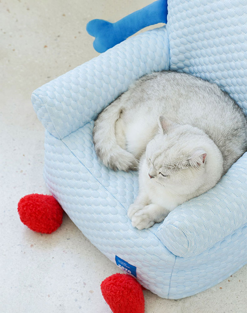 ZezeLife Big-Eyed Blue Hug Cat Couch, view 6