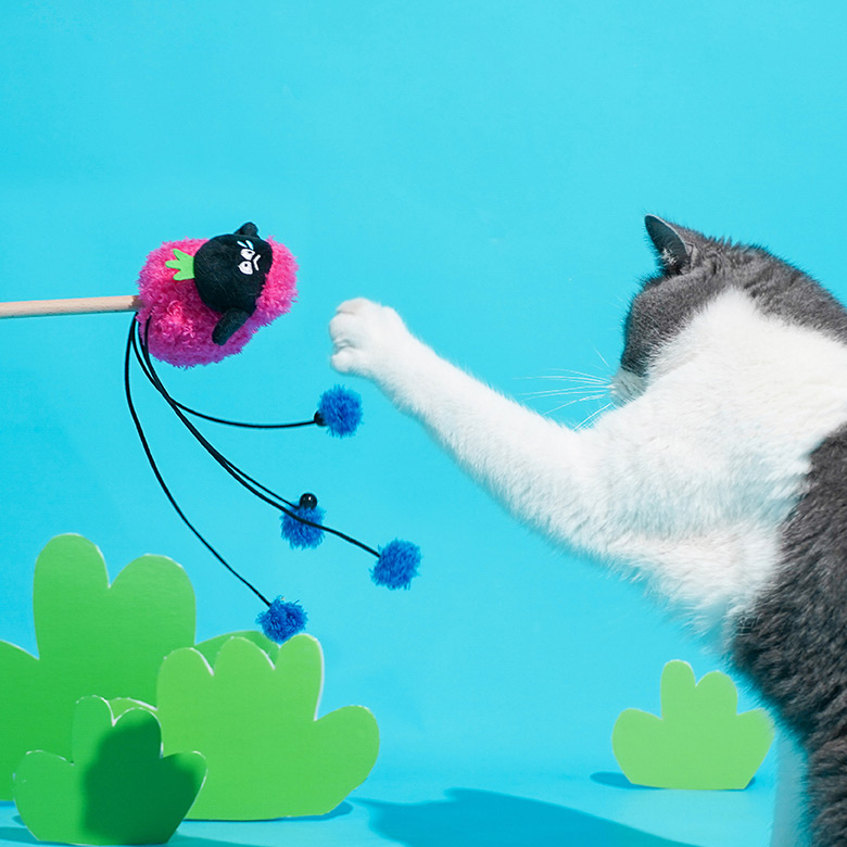 ZezeLife Black Face Sheep Cat Wand Toy, view 4