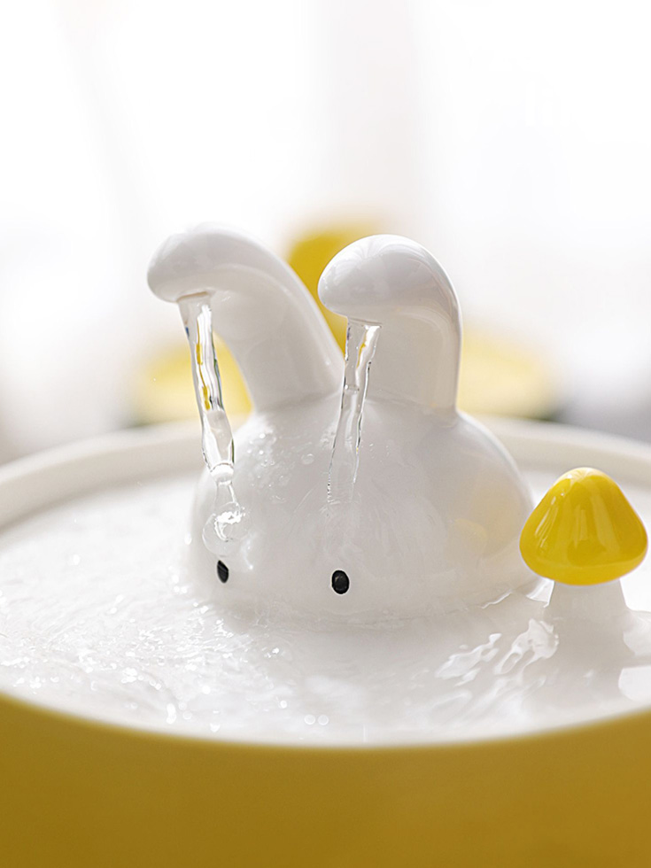 ZezeLife Bunny Ceramic Cat Water Fountain, view 4