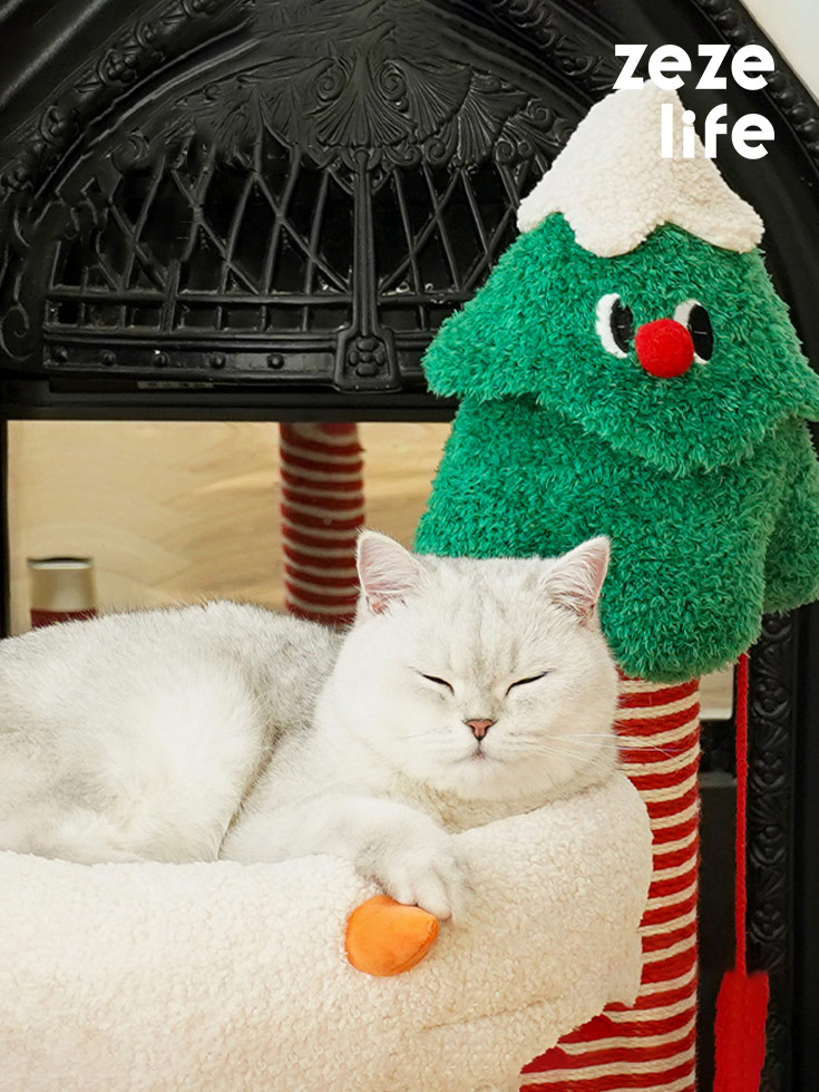 ZezeLife Cedar Cat Tree, view 2