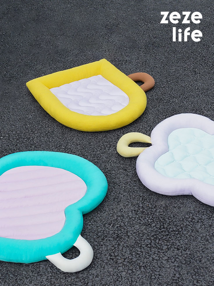 ZezeLife Childlike Cooling Cat Bed