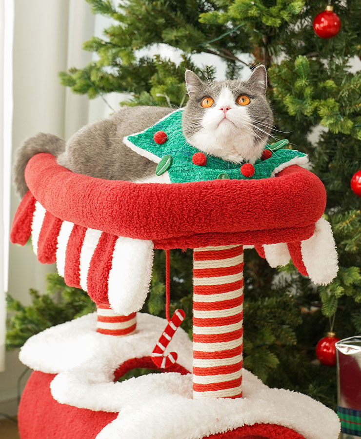 ZezeLife Christmas Train Cat Condo, view 4