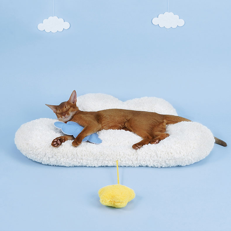 ZezeLife Cloud Cat Bed, view 5