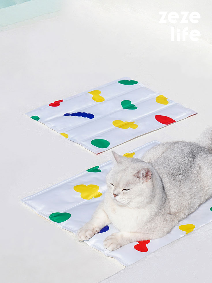 ZezeLife Colorful Candy Cooling Mat For Cats, view 2