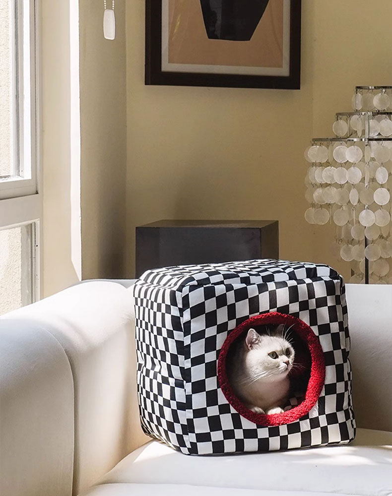 ZezeLife Dice Cat Cave Bed, view 4