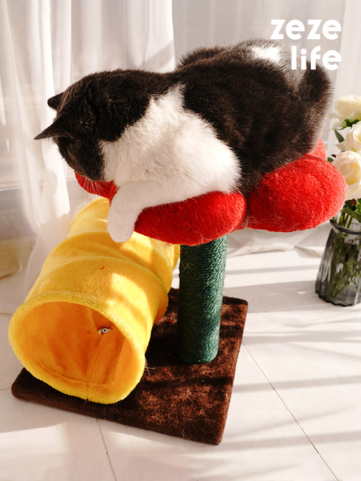 ZezeLife Flower Cat Tree With Tunnel, view 2