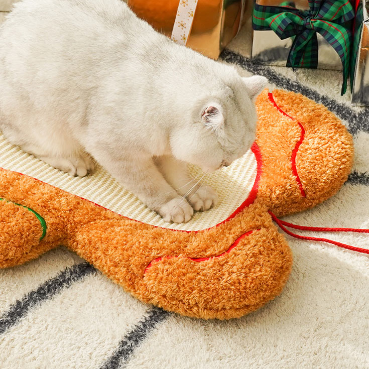 ZezeLife Gingerbread Man Cat Scratching Mat, view 4