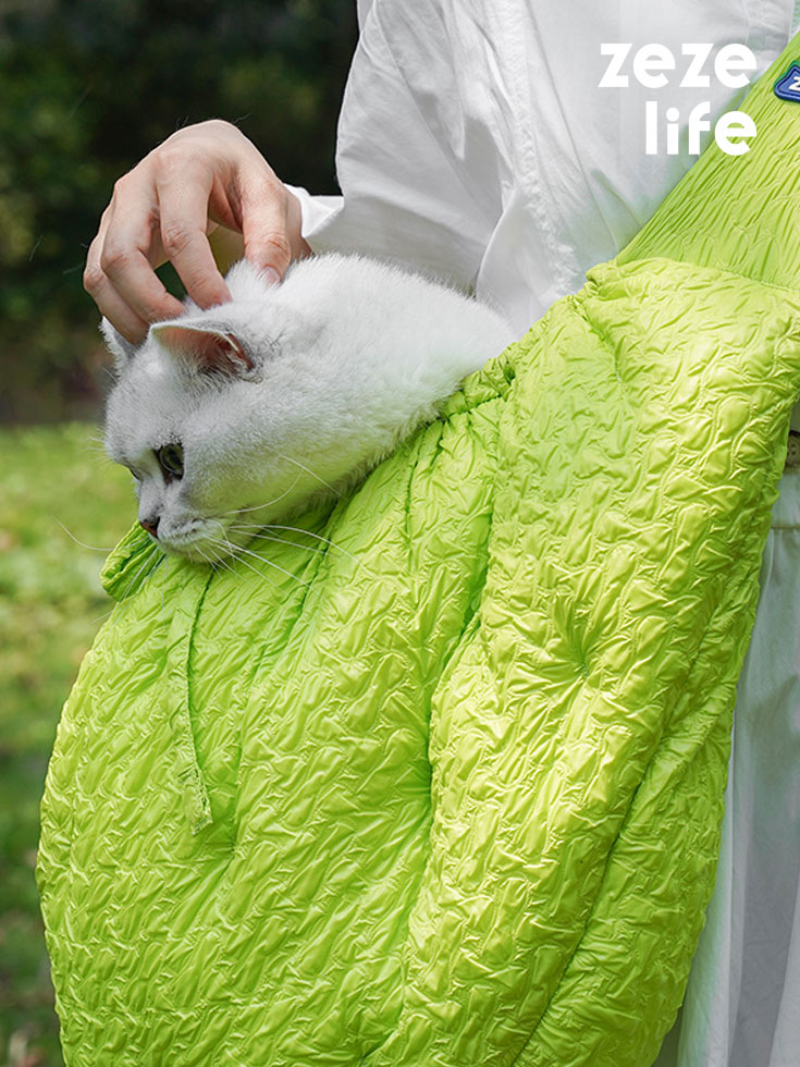 ZezeLife Green Embossed Cat Bag, view 2
