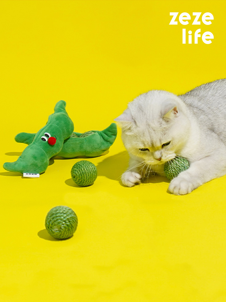 ZezeLife Green Pea Sisal Ball Cat Toy